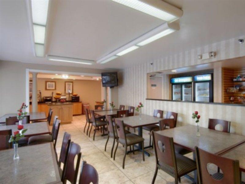 Williamsburg Orlando Inn Near International Drive מראה חיצוני תמונה
