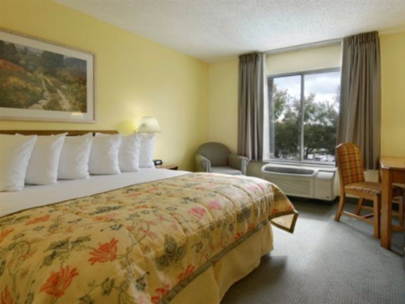 Williamsburg Orlando Inn Near International Drive מראה חיצוני תמונה