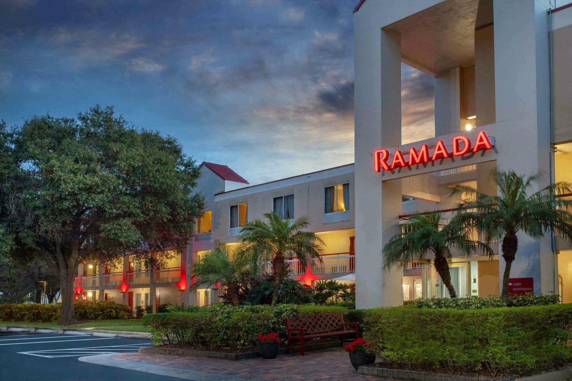 Williamsburg Orlando Inn Near International Drive מראה חיצוני תמונה